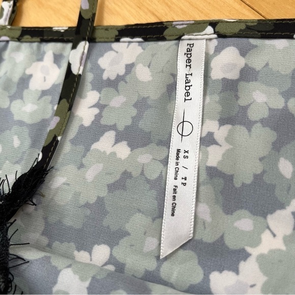 PAPER Label Brand Eyelash Lace Trim Floral Satin Cami - Picture 4 of 10